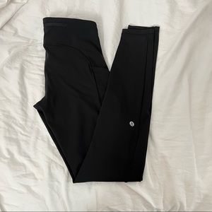 Lululemon black leggings with pockets size 4